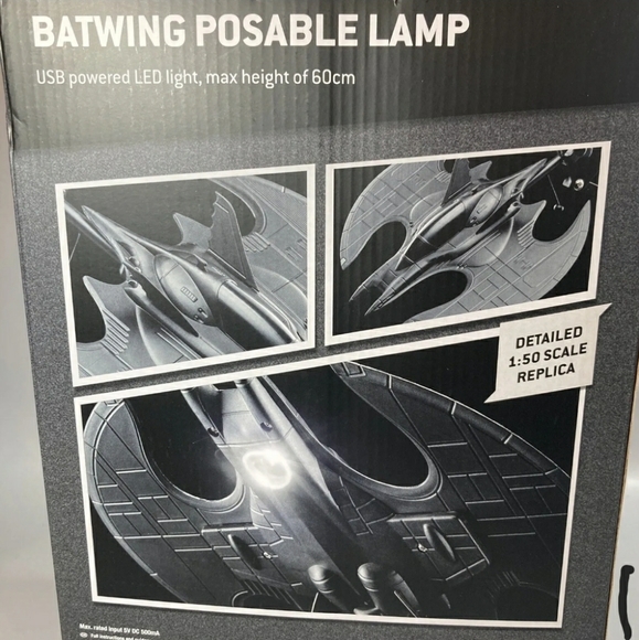 Batwing Posable Lamp DC Comics Batman 1989 Style New In Box - Hard to Find! - Picture 2 of 4